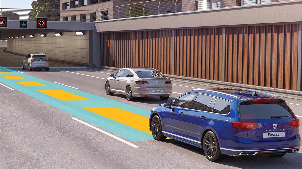 Volkswagen Passat 2022’nin Dikkat Çeken Özellikleri ve Fiyat Listesi: Gerçekten Sınıfının Öncüsü mü?