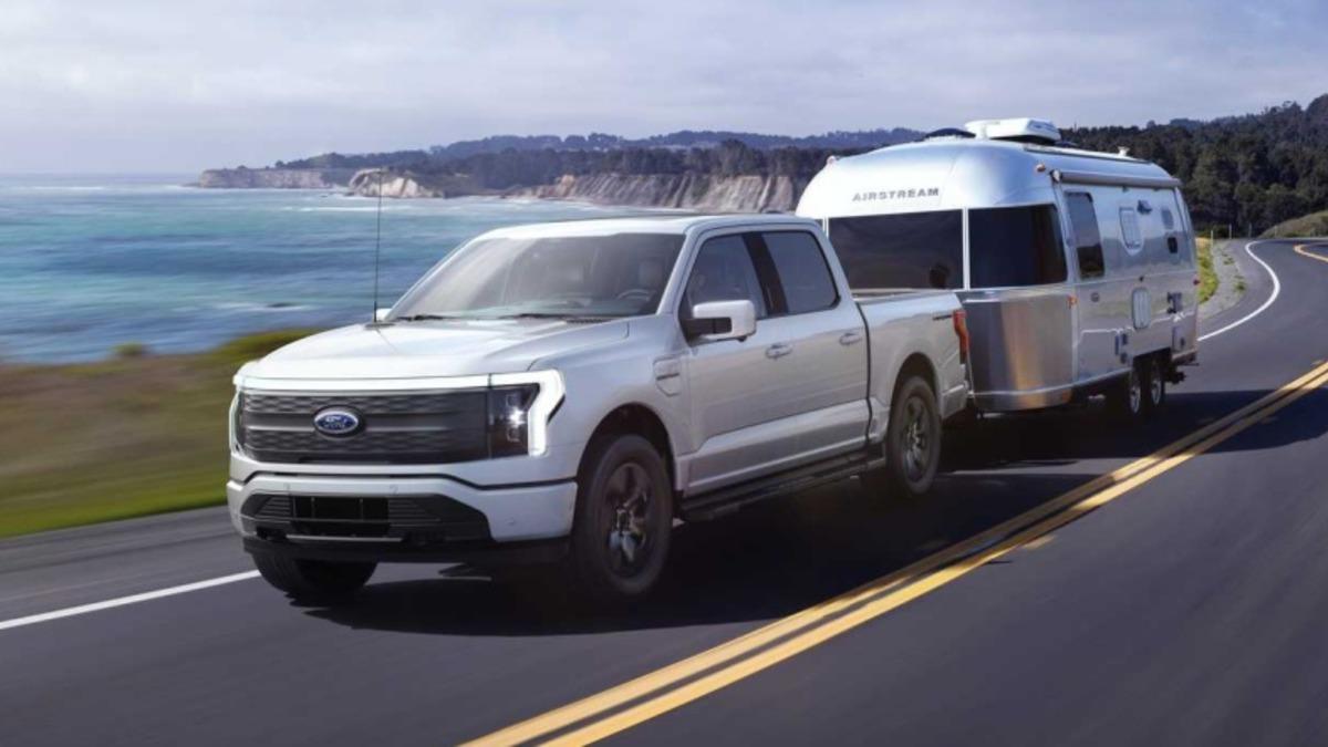 Ford’un Yeni Elektrikli Canavarı 2022 F-150 Lightning Tanıtıldı [Video]