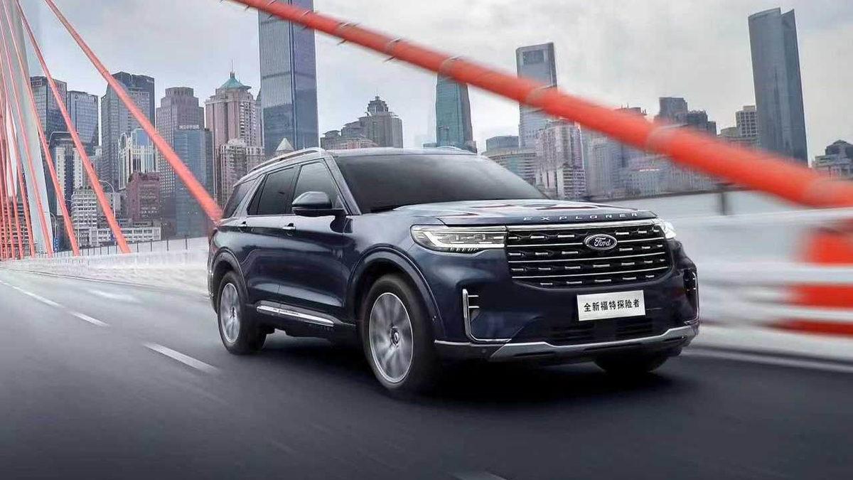 2023 Ford Explorer, 27 İnçlik Devasa Bilgi-Eğlence Ekranıyla Tanıtıldı: İşte Tank Gibi Tasarımı ve Özellikleri