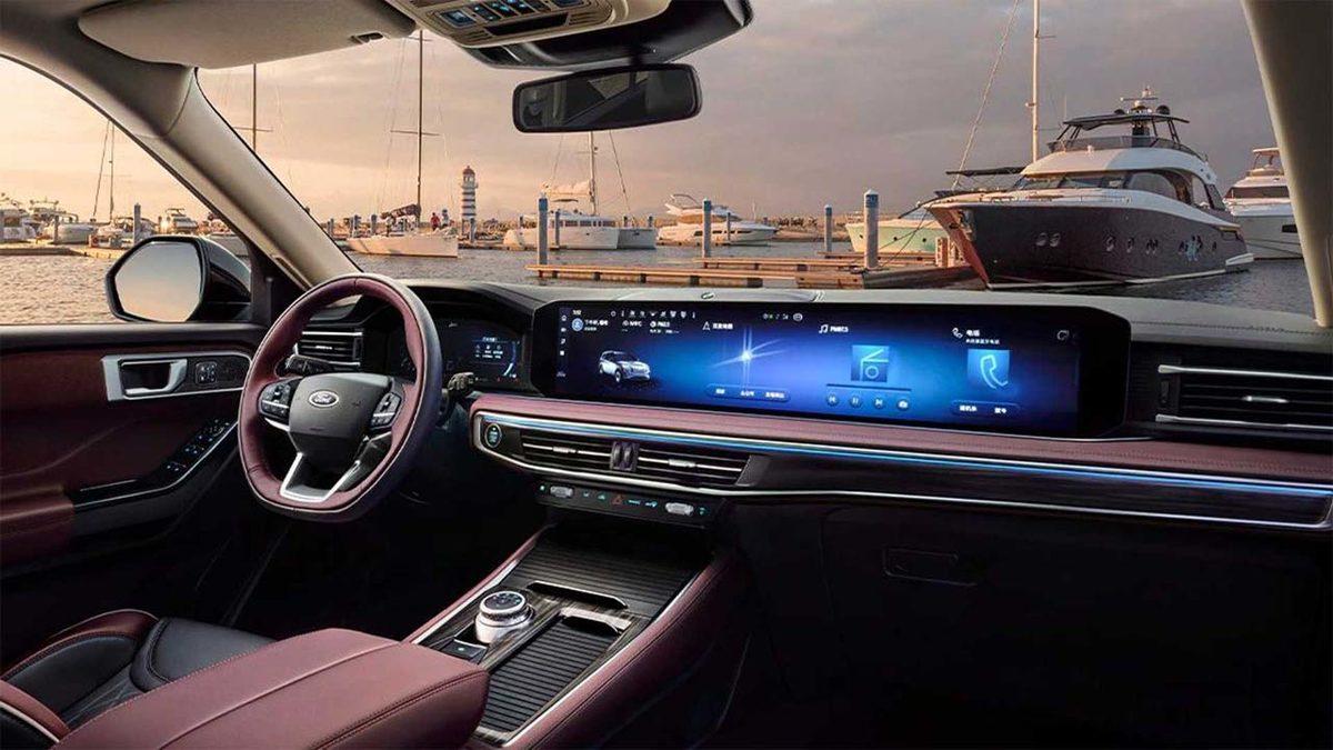 2023 Ford Explorer, 27 İnçlik Devasa Bilgi-Eğlence Ekranıyla Tanıtıldı: İşte Tank Gibi Tasarımı ve Özellikleri
