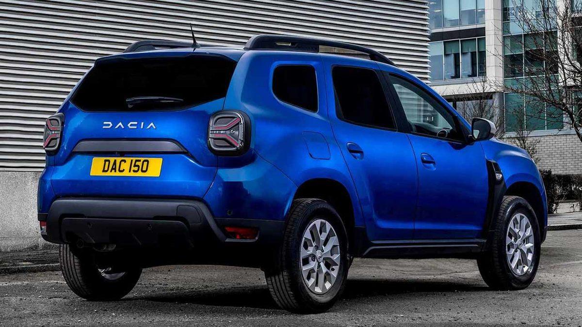 2023 Dacia Duster, Yepyeni Logosuyla Tanıtıldı: İşte Dışı SUV, İçi Doblo Tasarımı ve Fiyatı!