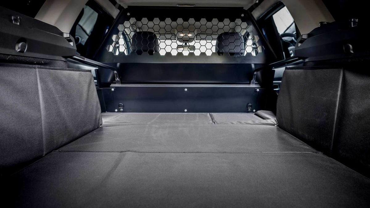 2023 Dacia Duster, Yepyeni Logosuyla Tanıtıldı: İşte Dışı SUV, İçi Doblo Tasarımı ve Fiyatı!