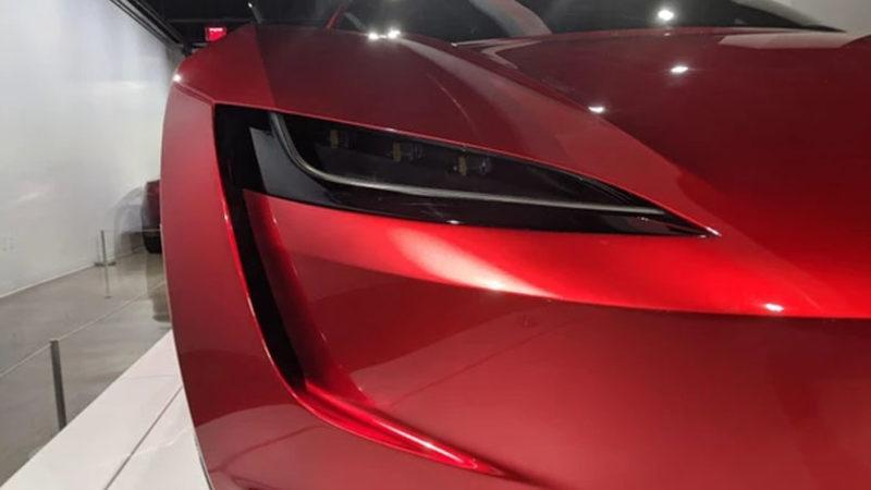 Tesla’nın Süper Otomobili Roadster, SpaceX Paketi ile 1,1 Saniyede 100 km/sa Hıza Ulaşabilecek