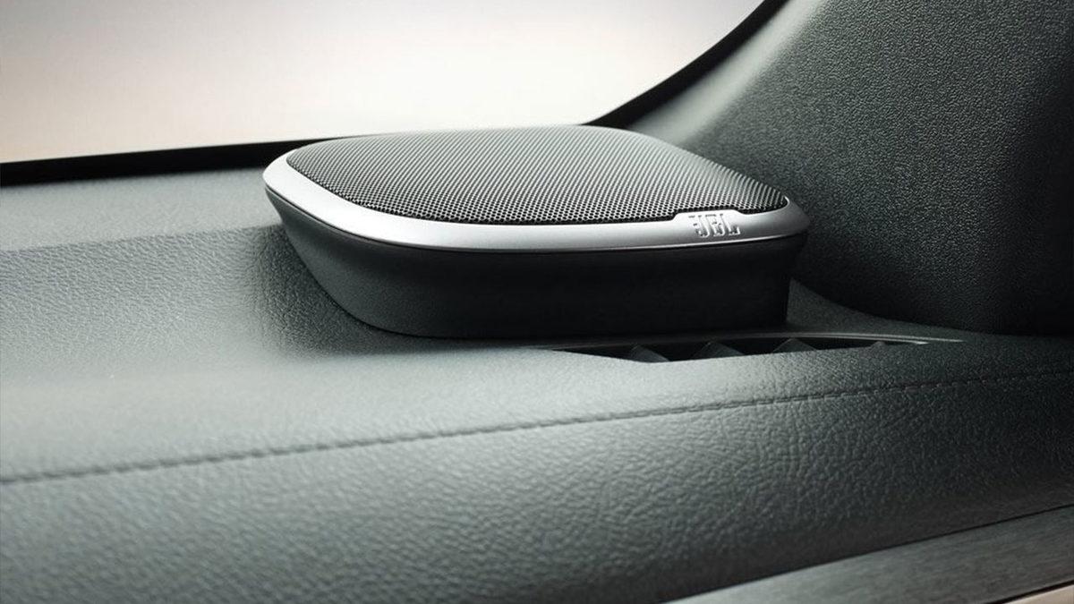 Modern ve Güçlü Bir Arazi Aracı: Toyota Hilux’un Dikkat Çeken Özellikleri ve Fiyat Listesi