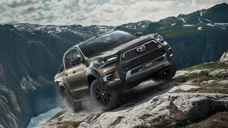 Modern ve Güçlü Bir Arazi Aracı: Toyota Hilux’un Dikkat Çeken Özellikleri ve Fiyat Listesi