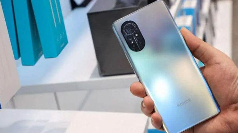 Honor, Yıllar Süren Aradan Sonra Google Servisleri’ne Yeniden Dönüyor