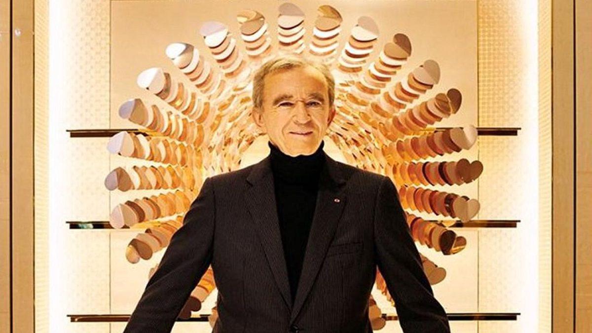Bernard Arnault, Jeff Bezos’u Geçerek Dünyanın En Zengin İnsanı Oldu