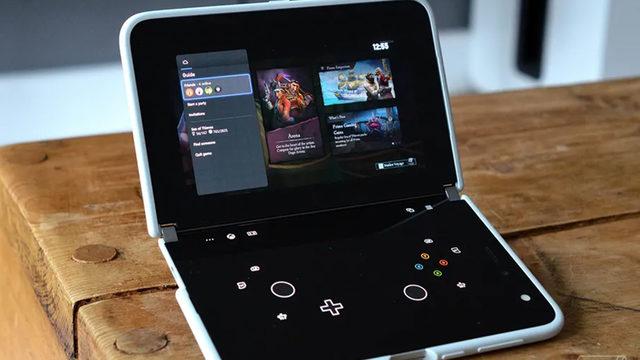 Microsoft, Yeni xCloud Güncellemesiyle Surface Duo’yu Taşınabilir Oyun Konsoluna Çevirdi
