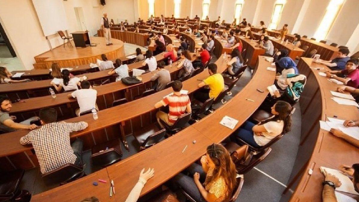 Üniversitelerin Eğitim Ücretlerine ’Yüzde 300’e Varan’ Zam Geldiği İddiası Sosyal Medyayı Karıştırdı: İşte Gelen Tepkiler