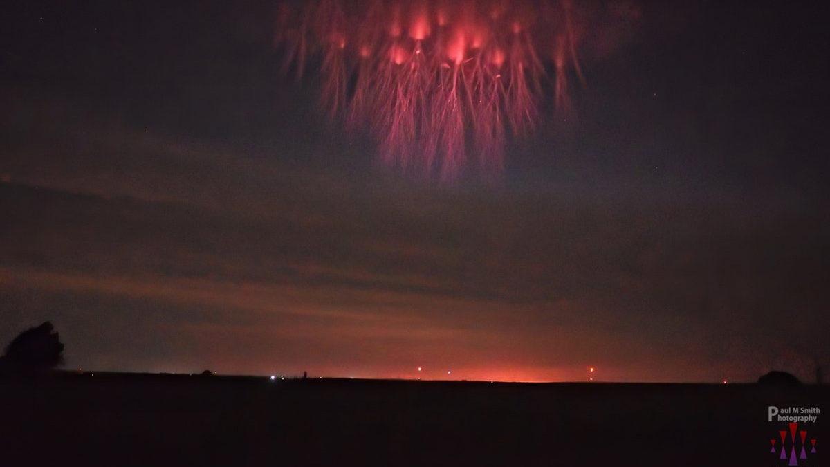 Uzaya Doğru ’Düşen’ Yıldırımlar İncelendi: İşte Birbirinden İlginç Bulgular