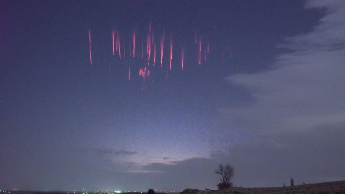 Uzaya Doğru ’Düşen’ Yıldırımlar İncelendi: İşte Birbirinden İlginç Bulgular