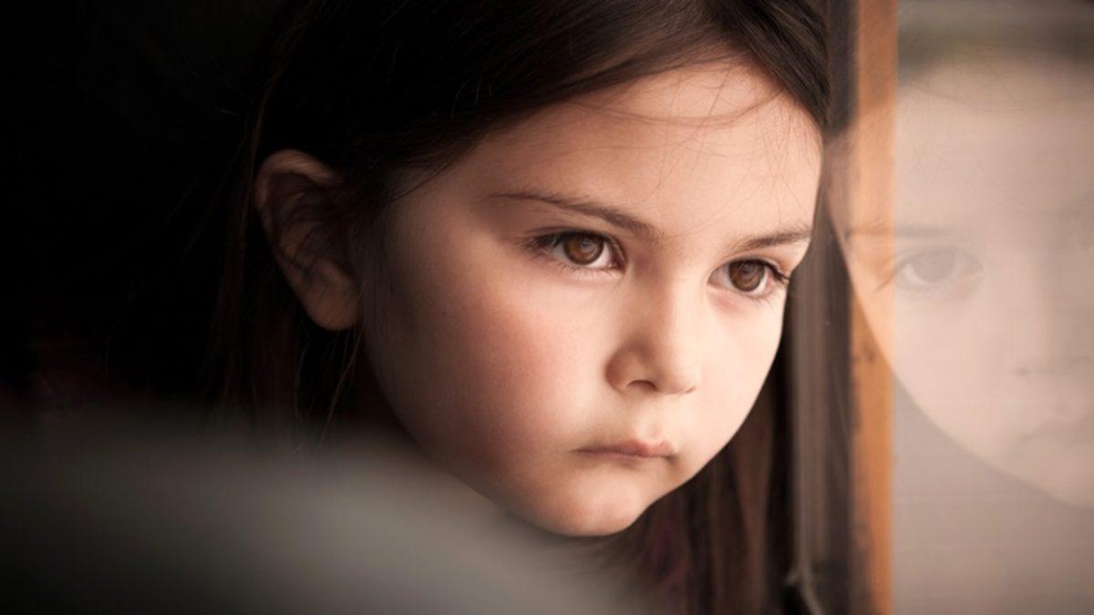 İstemsizce Uzaklara Dalıp Gittiğimiz Anlarda Beynimizin Verdiği İlginç Sinyaller