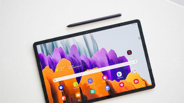 Utanmasa Monitör Olacak: Galaxy Tab S8, 14,6 İnçlik Ekranla Gelebilir