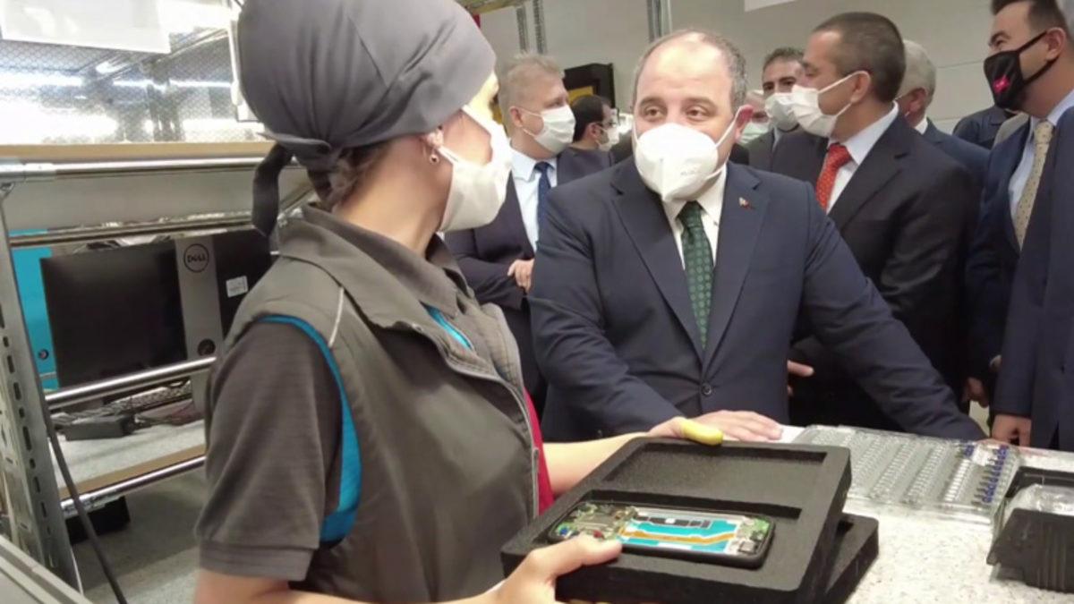 TCL, Türkiye’de Akıllı Telefon Üretimine Başladı