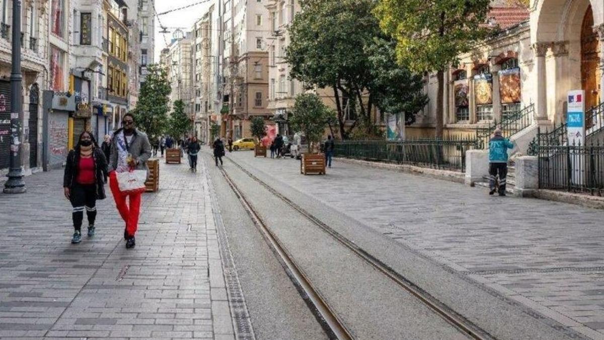 Twitter’da Gündem Olan ’#1Hazirandanitibaren’ Etiketiyle Yapılan Paylaşımlar