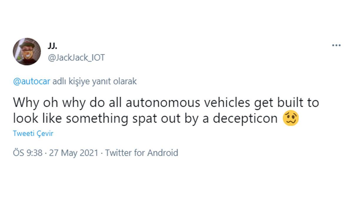 İngiltere’deki Ne İdüğü Belirsiz Minibüs, Sosyal Medyada Alay Konusu Oldu