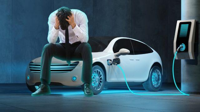 Elektrikli Arabaların Türkiye’de Hiç Akla Gelmeyen Korkunç Bedeli: 225 Bin Kişi İşsiz Kalacak!