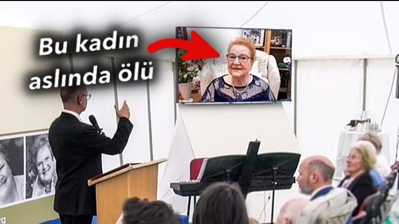 Tüyler Ürperten Yapay Zeka: Ölen Kadın, Kendi Cenazesinde Sevenlerinin Sorularını Cevapladı [Video]