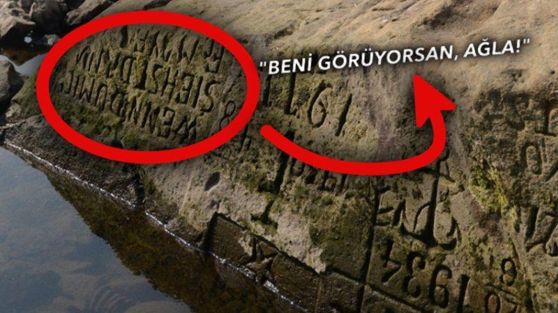 400 Yıllık ‘Açlık Taşları’ Kuraklık Nedeniyle Yeniden Ortaya Çıktı: “Beni Görüyorsan, Ağla!”