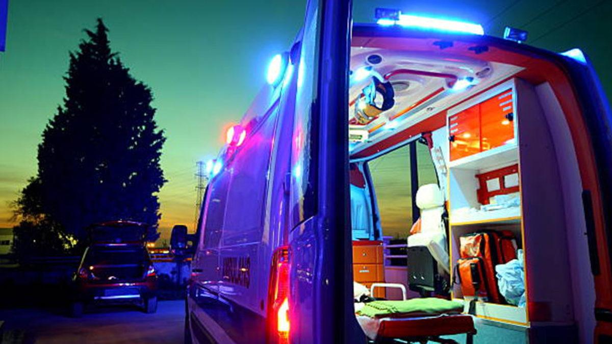 Polis, Ambulans Gibi Araçların Çakar Lambalarında Neden ’Kırmızı-Mavi’ Renkler Kullanılıyor?