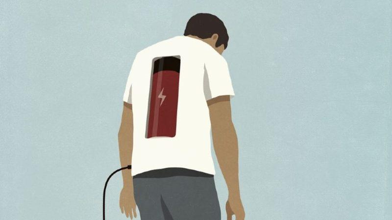 Vücudunuza Sürtünerek Telefonunuzu Şarj Eden Kumaş Geliştirildi: Kendinizi Yürüyen Bir Batarya Gibi Görmeye Başlayabilirsiniz!