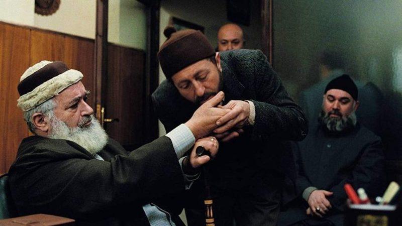 Netflix Dizisi ’Unorthodox’ Gibi Özgürlük İsteğini Çarpıcı Bir Şekilde Anlatan 10 Film Dizi Tavsiyesi