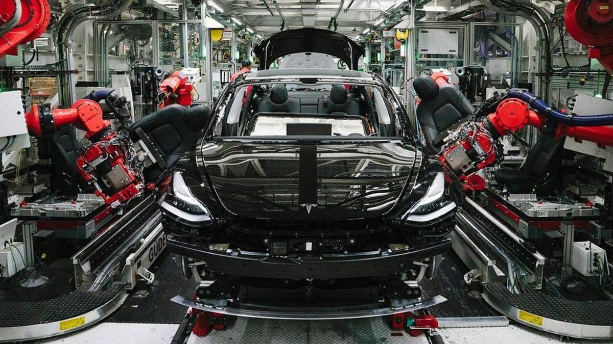 Elon Musk, Tesla’nın Şu Anki En Büyük Sorununu Açıkladı