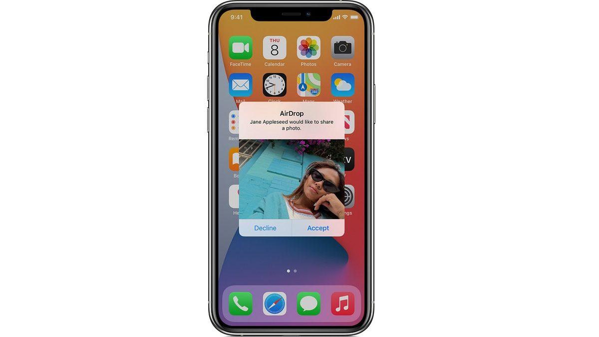 Apple Cihazlar Arasında Paylaşımı Kolaylaştıran AirDrop Nedir, Nasıl Kullanılır?