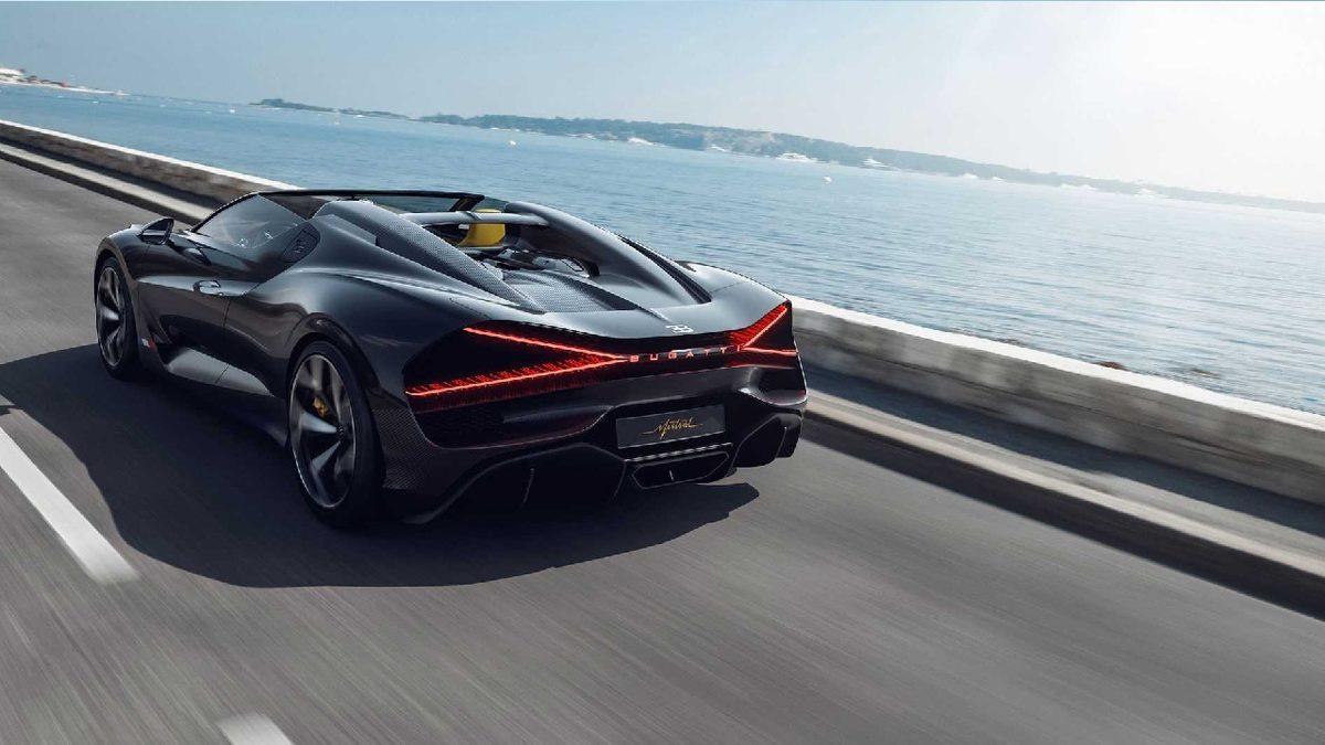 Bugatti, İbresi 500’ü Gösteren Yeni Canavarı Mistral’i Tanıttı: Fiyatını Öğrenince Dert Tasa Kalmıyor!