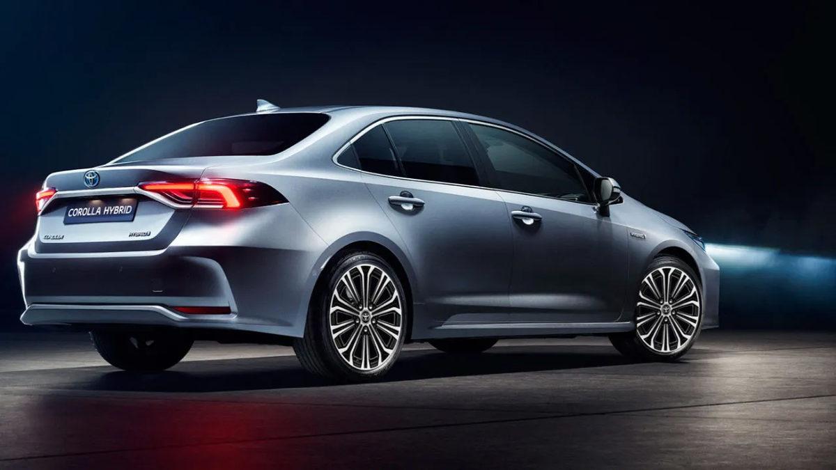 Toyota Corolla 2022’nin Dikkat Çeken Özellikleri ve Fiyat Listesi: Neden Bu Kadar Çok Satıyor?