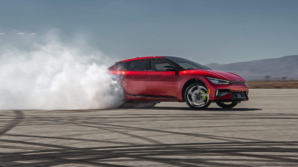 Kia’nın En Güçlü Otomobili Olacak EV6 GT Tanıtıldı (Drift Modu da Geliyor)