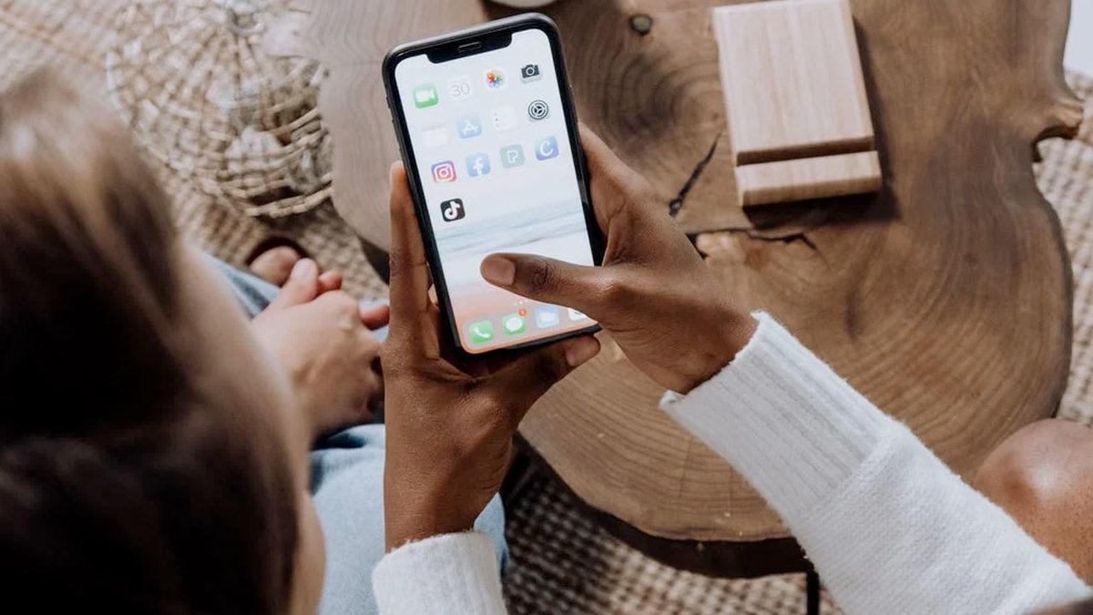 TikTok’ta Bastığınız Her Tuşu Takip Eden Gizli Bir Kod Keşfedildi: Keylogger Gibi Çalışıyor!