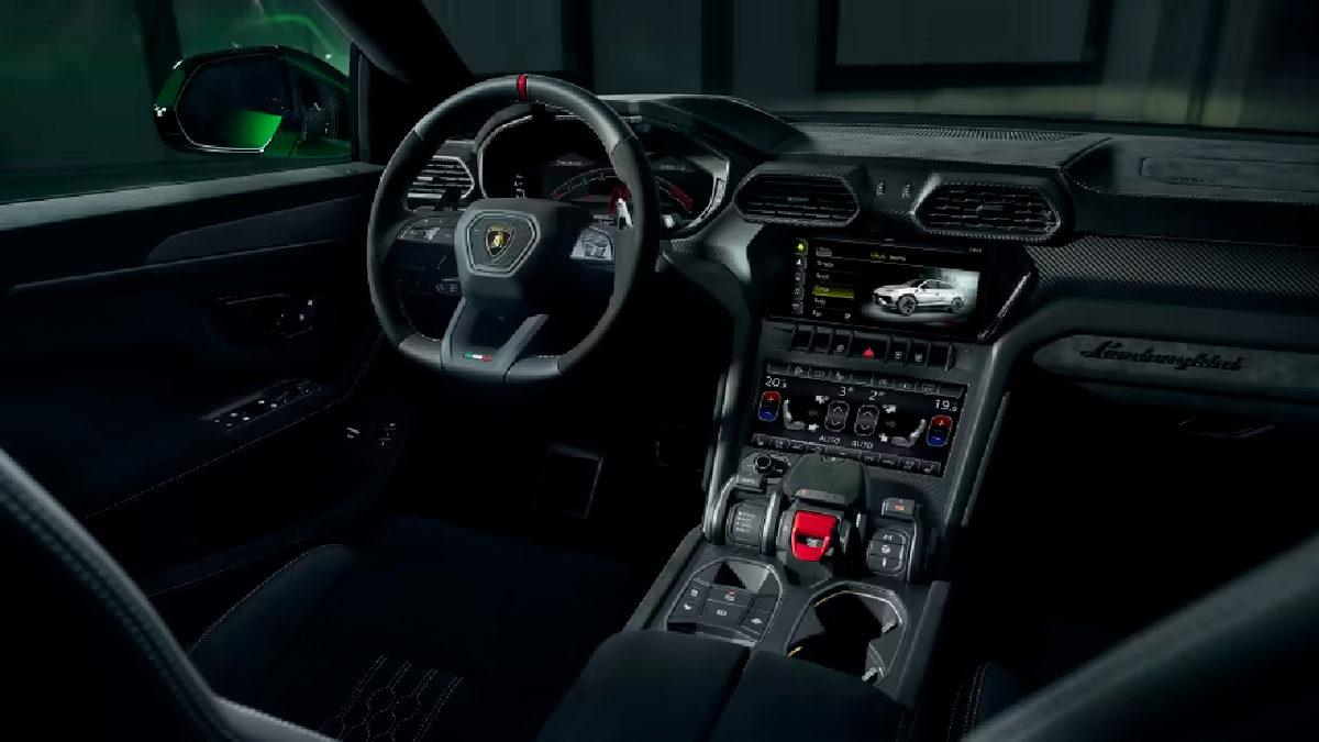 Lamborghini, Asfaltı Ağlatacak SUV’u Urus Performante’yi Tanıttı! İşte Daha Agresif, Daha Güçlü Urus’un Fiyatı ve Özellikleri