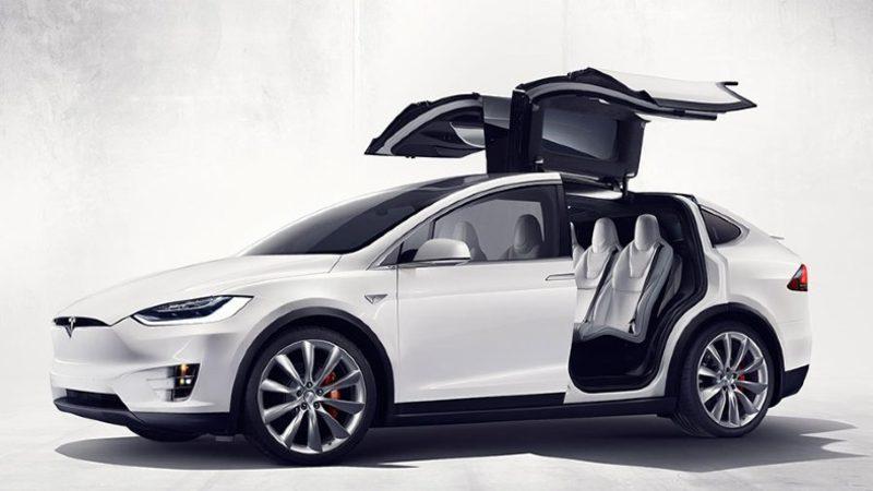 Sahip Olduğu Teknolojilerle Ağzınızı Açık Bırakacak Tesla Model X’in Dikkat Çeken Özellikleri ve Fiyat Listesi