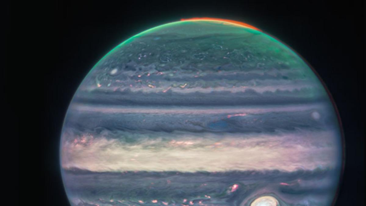 James Webb’den Yeni Fotoğraf Var: Jüpiter, Halkası ve Kutup Işıklarıyla Görüntülendi!