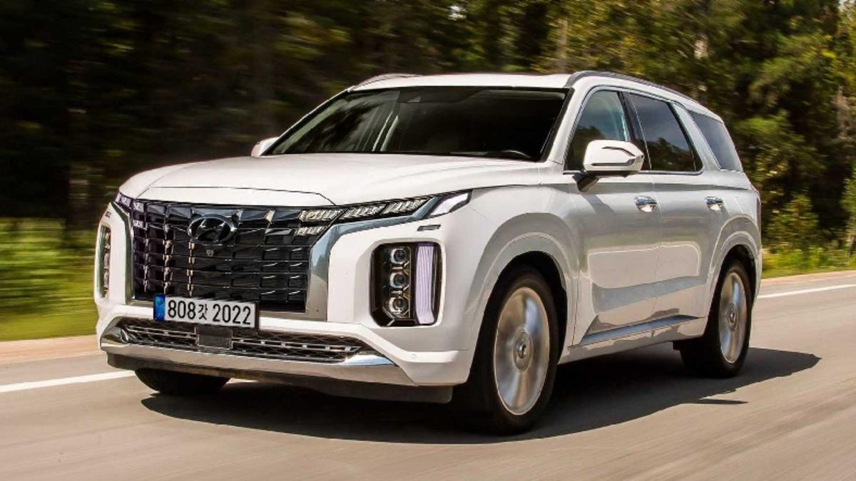 Hyundai ve Kia, 300.000’e Yakın Aracı Geri Çağırdı: "Aracınızı Binalardan Uzağa Park Edin!"