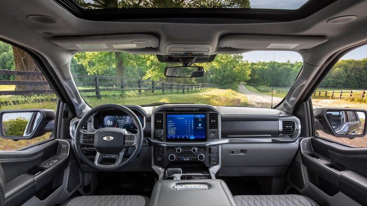 Dünyanın Geri Kalanının Aksine ABD’de Neden Genellikle Büyük Araçlar Tercih Ediliyor?