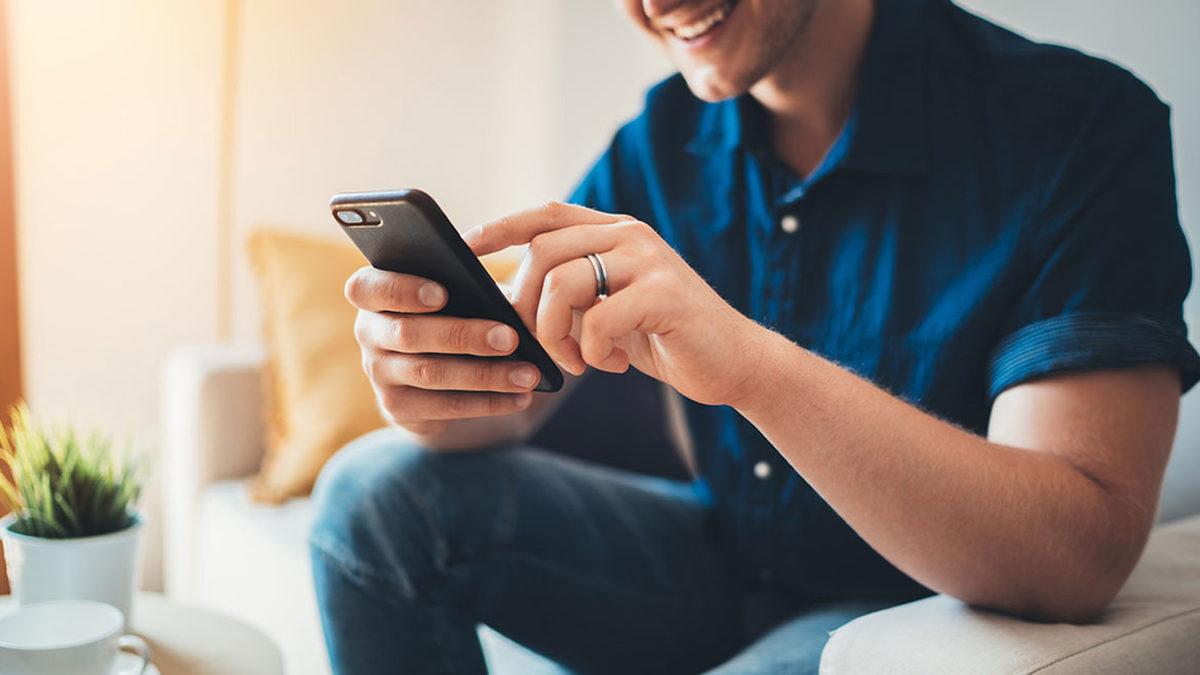 Evde İngilizce Öğrenmek İsteyenlerin Deneyebileceği 10 Yöntem