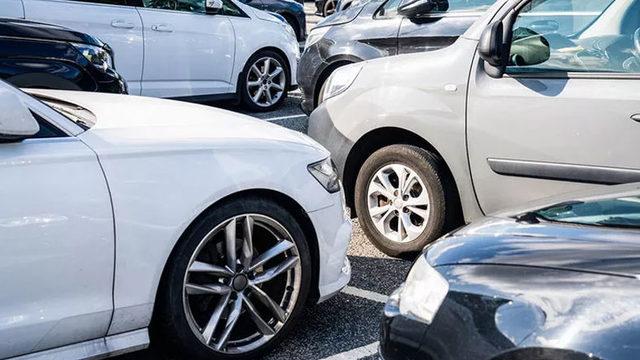 2. El Araç Satışında 6 Ay, 6 Bin Kilometre Sınırına ’İstisna’ Açıklandı: Denetimlerin Başlayacağı Tarih de Belli Oldu