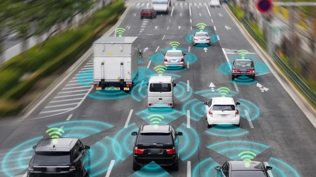 Bazılarının İçinde ’Uyuyarak’ Seyahat Ettiği Sürücüsüz Araçlar Ne Kadar Güvenilir?