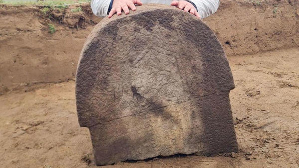 ’Türk’ Adının İlk Kez Geçtiği "İlteriş Kağan Anıtı"nda Ne Yazdığı Açıklandı (Şimdilik Sadece Bir Kısmı)