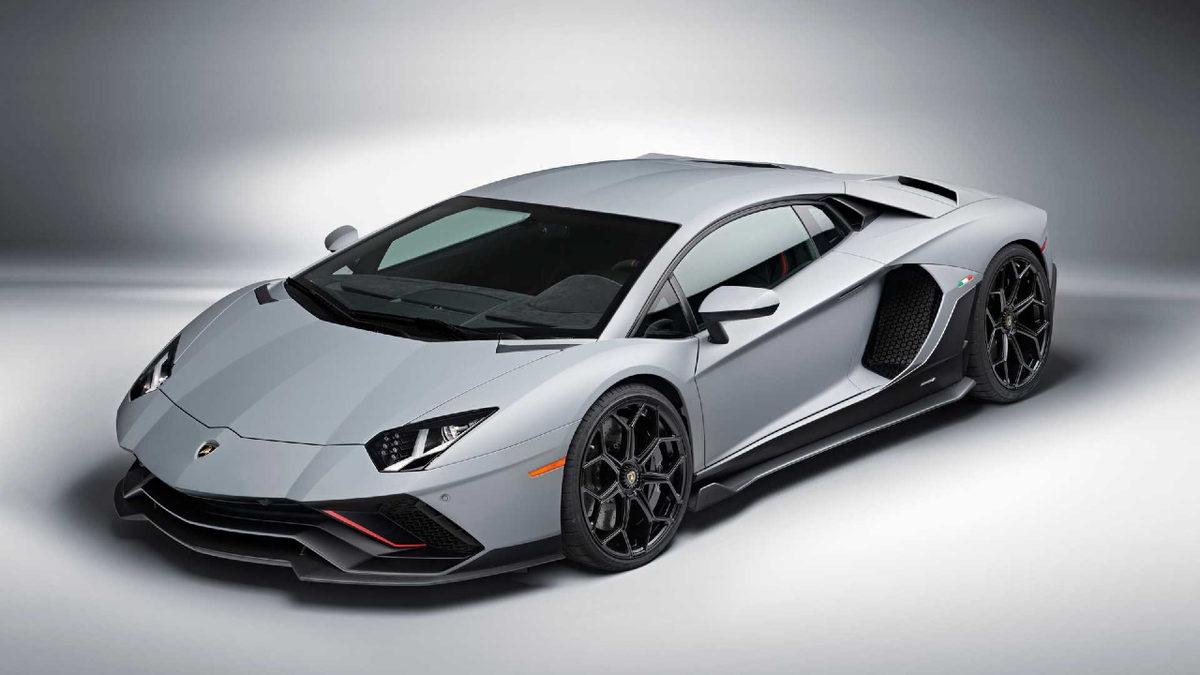 59 Yıllık Lamborghini Efsanesinin Dünden Bugüne Ürettiği Tüm İkonik Modeller