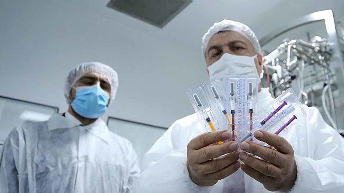 Uzmanlar, Günde 1 Milyon Doz Aşı Şartıyla Yasakların Kalkabileceği Tarihi Açıkladı