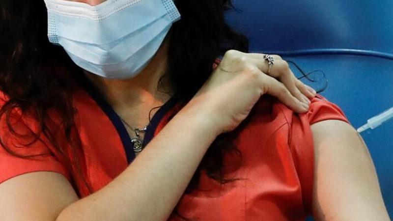 Uzmanlar, Günde 1 Milyon Doz Aşı Şartıyla Yasakların Kalkabileceği Tarihi Açıkladı