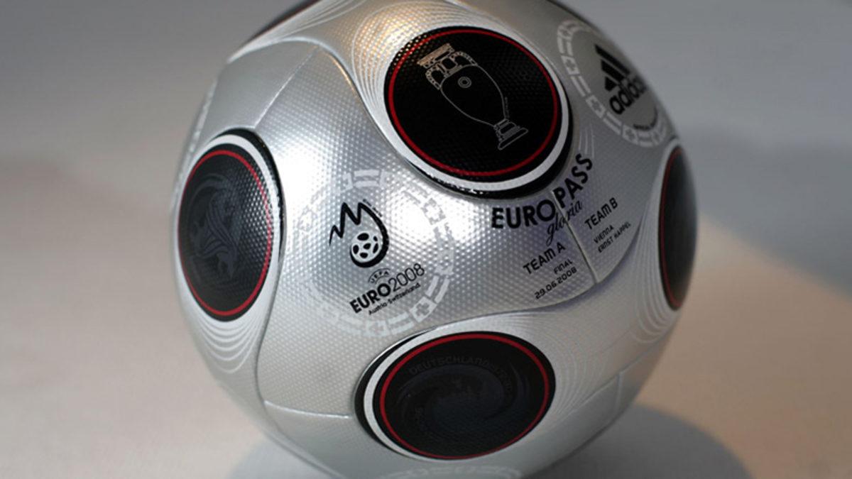 Bizi Çok Mutlu Edemese de Euro 2020’nin Resmi Topu Adidas Uniforia’nın Teknik Özellikleri