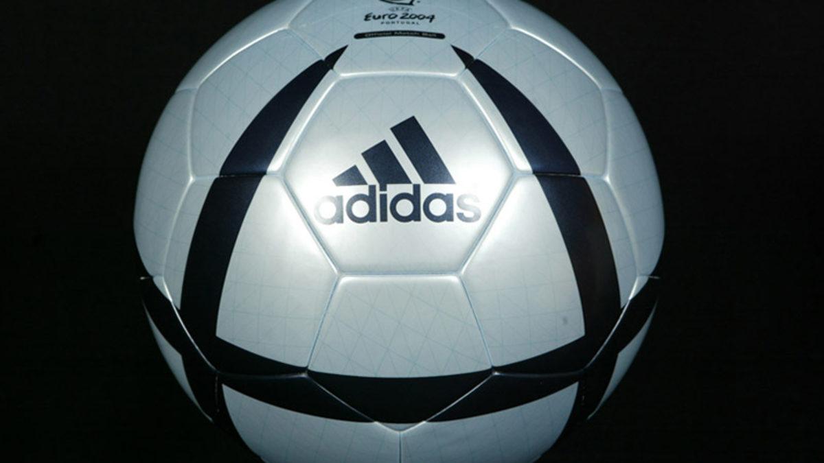 Bizi Çok Mutlu Edemese de Euro 2020’nin Resmi Topu Adidas Uniforia’nın Teknik Özellikleri