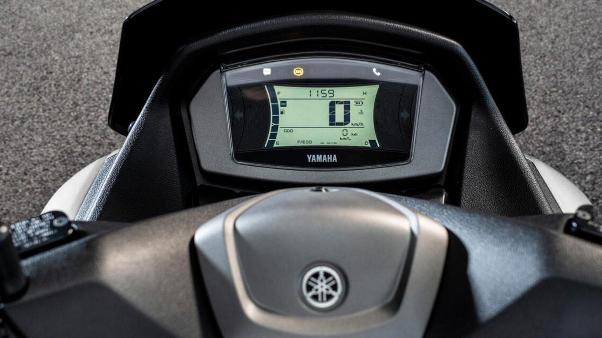 Yakıt Tüketimi ve Konforuyla Öne Çıkan Yamaha NMAX 125’in Fiyat Listesi ve Özellikleri