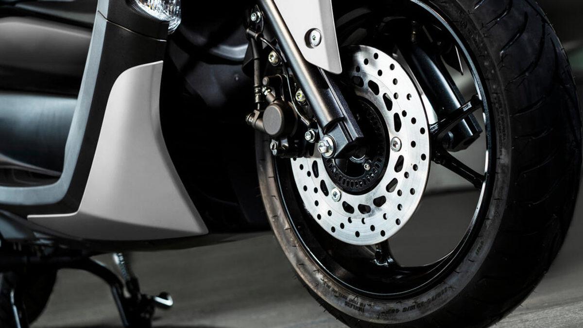 Yakıt Tüketimi ve Konforuyla Öne Çıkan Yamaha NMAX 125’in Fiyat Listesi ve Özellikleri