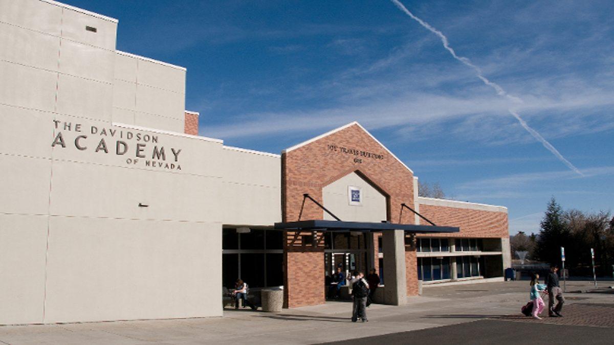 Verdikleri Eğitim ile Dünyanın En İyi ve En Köklü Liseleri