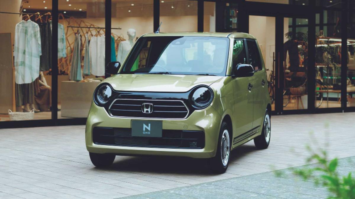 Honda’nın Japonya’ya Özel Modeli N-One, Style + Urban Paketiyle Şov Yaptı (Bundan Bize de Lazım)